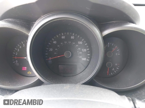 2013 Kia Soul with VIN KNDJT2A5XD7629165, listed as a IAAI auction lot 41931405 with 173,928 mi miles. Bid and sale history available at carsss.com. Image 7.