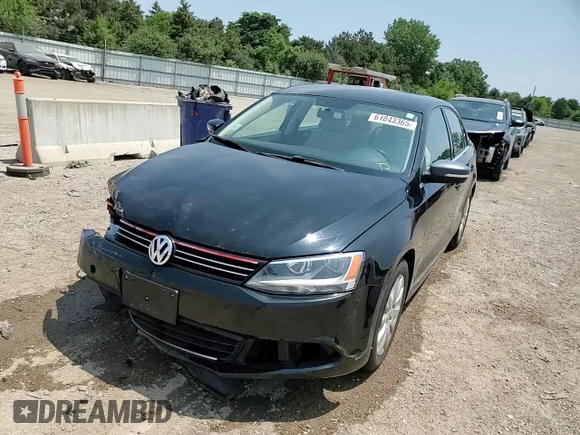 2013 Volkswagen Jetta SE with VIN 3VWDX7AJ4DM257210, listed as a Copart auction lot 61043365 with 85,166 mi miles and Salvage title. Bid and sale history available at DreamBid. Image 13.