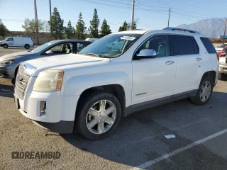 2010 GMC Terrain SLT-2 with VIN 2CTALHEW8A6300700, listed as a Copart auction lot 81108884 with 162,932 mi miles and Salvage Title. Bid and sale history available at carsss.com. Image 1.