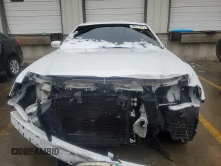 2016 Chrysler 300 Anniversary Edition with VIN 2C3CCARG9GH112042, listed as a Copart auction lot 44811485 with 106,535 mi miles and Salvage Title. Bid and sale history available at carsss.com. Image 5.