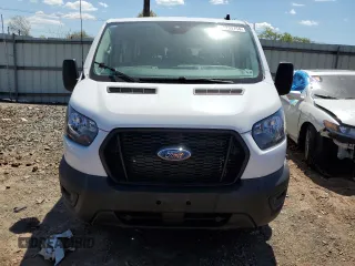 2023 Ford Transit Passenger XL with VIN 1FBAX2Y85PKB44264, listed as a Copart auction lot 52233154 with 2,537 mi miles and Salvage Title. Bid and sale history available at carsss.com. Image 5.