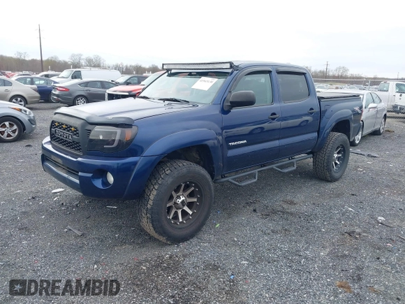 2008 Toyota Tacoma PreRunner with VIN 5TEJU62N58Z561553, listed as a IAAI auction lot 41943130 with 192,731 mi miles. Bid and sale history available at carsss.com. Image 2.