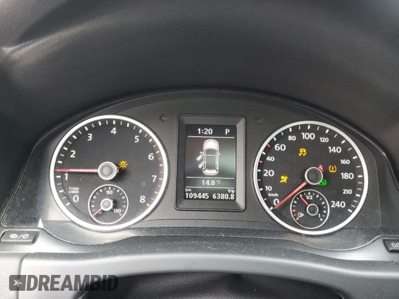 2017 Volkswagen Tiguan with VIN WVGMV7AX2HK031639, listed as a Copart auction lot 72950744 with 109,445 mi miles and Salvage title. Bid and sale history available at DreamBid. Image 9.