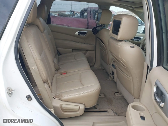 2013 Nissan Pathfinder SL with VIN 5N1AR2MN5DC668453, listed as a IAAI auction lot 41616759 with 188,915 mi miles. Bid and sale history available at carsss.com. Image 8.