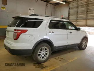 2011 Ford Explorer XLT with VIN 1FMHK8D85BGA68070, listed as a Copart auction lot 49883715 with 141,654 mi miles and Salvage Title. Bid and sale history available at carsss.com. Image 3.