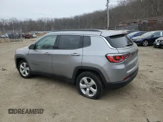 2019 Jeep Compass Latitude with VIN 3C4NJCBB0KT835170, listed as a Copart auction lot 48960715 with 78,874 mi miles and Salvage Title. Bid and sale history available at carsss.com. Image 2.