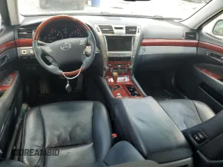 2008 Lexus LS 460 with VIN JTHBL46F785065640, listed as a Copart auction lot 57426945 with 175,280 mi miles and Salvage title. Bid and sale history available at DreamBid. Image 8.