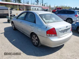 2008 Kia Spectra SX with VIN KNAFE121385520079, listed as a IAAI auction lot 42029299 with 138,835 mi miles. Bid and sale history available at carsss.com. Image 3.