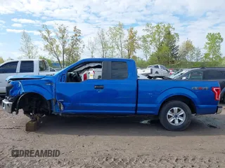 2015 Ford F-150 XLT z VIN 1FTEX1EP2FFC73685, wystawiony jako IAAI lot #42170312 z przebiegiem Nie podano mil oraz . Historia ofert i sprzedaży dostępna na DreamBid. Obrazek 14.