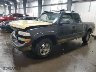 2000 Chevrolet Silverado 1500 LS with VIN 2GCEK19T4Y1320666, listed as a Copart auction lot 47291785 with 274,668 mi miles and Salvage Title. Bid and sale history available at carsss.com. Image 1.