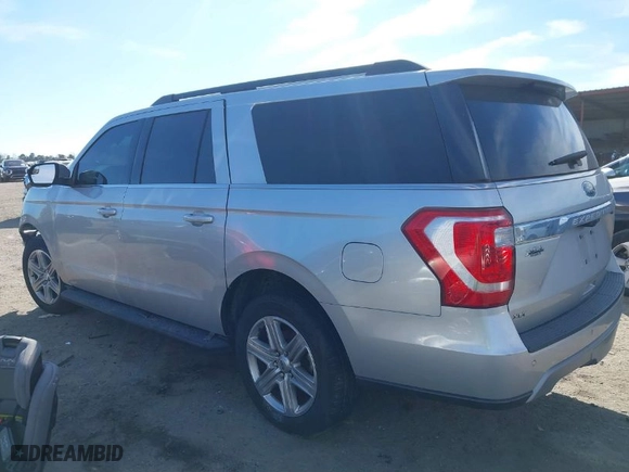 2019 Ford Expedition Max XLT with VIN 1FMJK1HT3KEA11482, listed as a IAAI auction lot 41673511 with NaN miles. Bid and sale history available at carsss.com. Image 3.