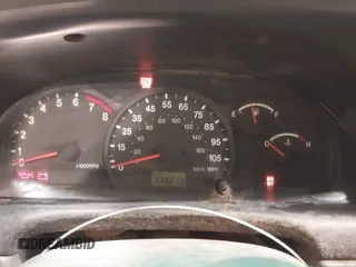 2000 Suzuki Grand Vitara JLX z VIN JS3TD62V1Y4119064, wystawiony jako IAAI lot #40845963 z przebiegiem 339 219 mil mil oraz . Historia ofert i sprzedaży dostępna na DreamBid. Obrazek 7.