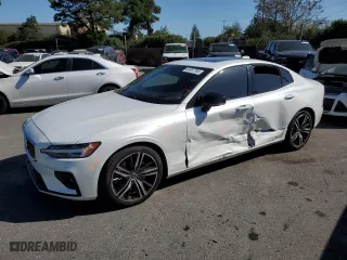 2020 Volvo S60 R-Design with VIN 7JRA22TM1LG030288, listed as a Copart auction lot 50387784 with 27,322 mi miles and Salvage Title. Bid and sale history available at carsss.com. Image 1.