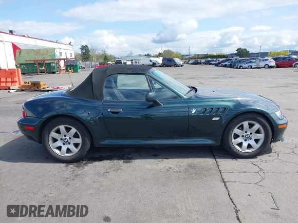 2000 BMW Z3 2.5L with VIN WBACH934XYLF89755, listed as a IAAI auction lot 41957754 with 59,727 mi miles. Bid and sale history available at carsss.com. Image 13.