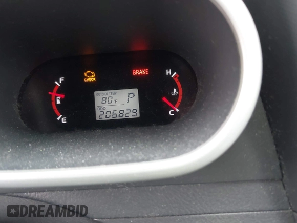 2009 Toyota Matrix with VIN 2T1KU40E69C062036, listed as a IAAI auction lot 41874531 with 206,829 mi miles and . Bid and sale history available at DreamBid. Image 7.