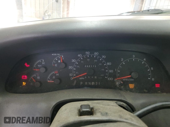 2000 Ford F-250 XL z VIN 1FTNF20L2YEC67228, wystawiony jako Copart lot #58785215 z przebiegiem 232 113 mil mil oraz Szkoda całkowita • Salvage title. Historia ofert i sprzedaży dostępna na DreamBid. Obrazek 9.