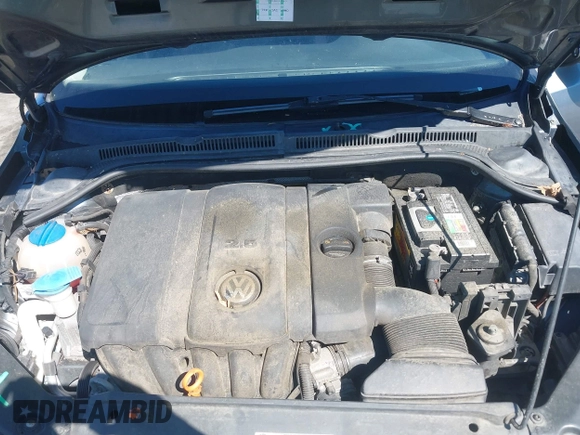 2011 Volkswagen Jetta SEL with VIN 3VWLZ7AJXBM352695, listed as a IAAI auction lot 42325497 with 166,864 mi miles and . Bid and sale history available at DreamBid. Image 10.