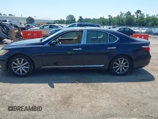 2008 Lexus LS 460 with VIN JTHBL46F385055817, listed as a IAAI auction lot 42668757 with 220,389 mi miles and . Bid and sale history available at DreamBid. Image 14.