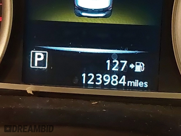 2017 Nissan Sentra S z VIN 3N1AB7AP8HY213978, wystawiony jako IAAI lot #42091732 z przebiegiem 123 984 mil mil oraz . Historia ofert i sprzedaży dostępna na DreamBid. Obrazek 7.