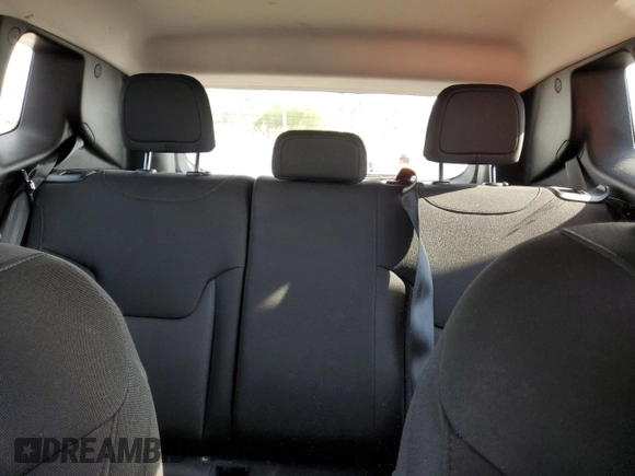 2018 Jeep Renegade Sport with VIN ZACCJBAB5JPH76349, listed as a Copart auction lot 56583145 with 101,857 mi miles and Salvage title. Bid and sale history available at DreamBid. Image 10.