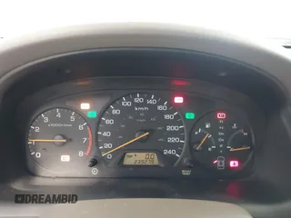 1998 Honda Accord EX z VIN 1HGCG1651WA805964, wystawiony jako IAAI lot #42320827 z przebiegiem 239 279 mil mil oraz . Historia ofert i sprzedaży dostępna na DreamBid. Obrazek 7.