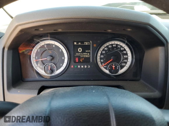 2018 Ram 1500 Big Horn z VIN 1C6RR7GG4JS150618, wystawiony jako Copart lot #51755015 z przebiegiem 141 206 mil mil oraz Szkoda całkowita • Salvage title. Historia ofert i sprzedaży dostępna na DreamBid. Obrazek 9.
