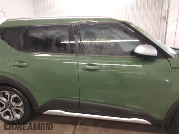 2021 Kia Soul LX with VIN KNDJ23AU0M7126728, listed as a IAAI auction lot 41604946 with 32,979 mi miles. Bid and sale history available at carsss.com. Image 13.