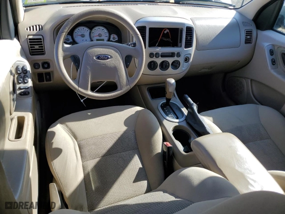 2006 Ford Escape XLT with VIN 1FMYU03136KA23230, listed as a Copart auction lot 48782825 with 142,302 mi miles and Salvage Title. Bid and sale history available at carsss.com. Image 8.