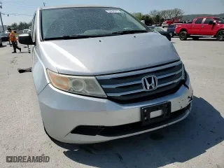 2011 Honda Odyssey LX with VIN 5FNRL5H29BB102144, listed as a Copart auction lot 52734315 with 229,758 mi miles and Salvage Title. Bid and sale history available at carsss.com. Image 12.