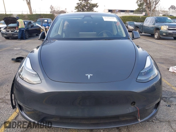 2023 Tesla Model Y Performance with VIN 7SAYGDEF6PF837174, listed as a IAAI auction lot 41436629 with 22,799 mi miles and . Bid and sale history available at DreamBid. Image 13.