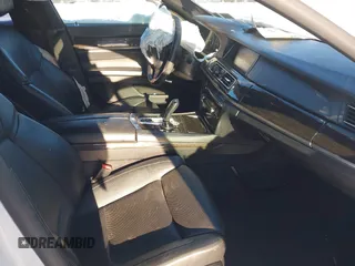 2014 BMW 7 Series 740Li xDrive with VIN WBAYF4C57ED282182, listed as a IAAI auction lot 41324877 with 102,699 mi miles. Bid and sale history available at carsss.com. Image 5.