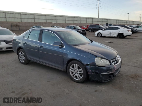 2007 Volkswagen Jetta 2.5 with VIN 3VWSF71KX7M050084, listed as a Copart auction lot 47893395 with 133,318 mi miles and Salvage title. Bid and sale history available at DreamBid. Image 4.