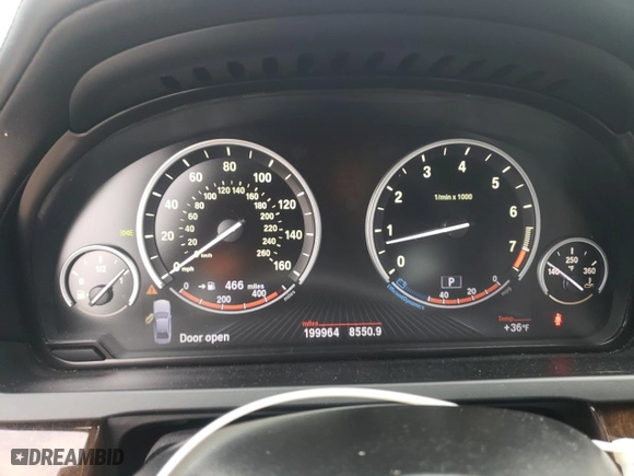 2013 BMW 7 Series 740Li with VIN WBAYE4C52DD136774, listed as a Copart auction lot 44769695 with 199,964 mi miles and Clean Title. Bid and sale history available at carsss.com. Image 9.