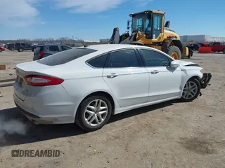 2016 Ford Fusion SE with VIN 3FA6P0H79GR257701, listed as a IAAI auction lot 41624311 with 118,963 mi miles. Bid and sale history available at carsss.com. Image 4.