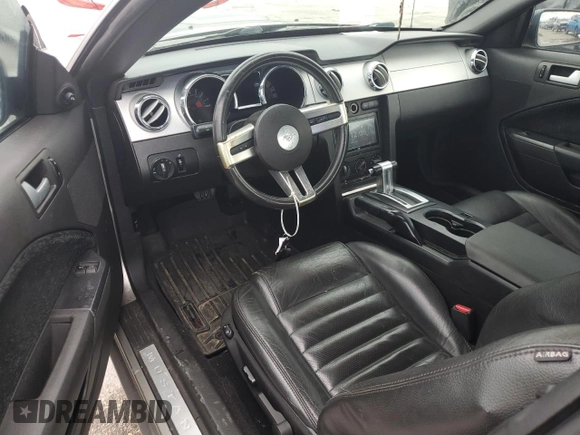 2008 Ford Mustang GT Deluxe с VIN 1ZVHT82H585115877, выставлен на аукционе Copart как лот 64524045 с пробегом 122 707 миль миль и Списание • Salvage title. История ставок и продаж доступна на DreamBid. Изображение 8.