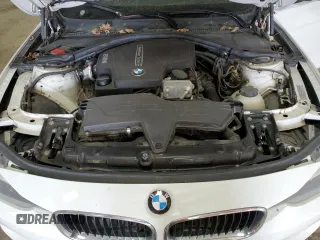 2013 BMW 3 Series 328i xDrive z VIN WBA3B5C5XDF596312, wystawiony jako Copart lot #88660715 z przebiegiem 76 751 mil mil oraz Szkoda całkowita • Salvage title. Historia ofert i sprzedaży dostępna na DreamBid. Obrazek 11.