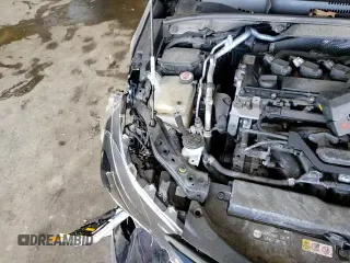 2019 Toyota Corolla SE z VIN JTNK4RBE4K3072407, wystawiony jako Copart lot #81547355 z przebiegiem 102 773 mil mil oraz Szkoda całkowita • Salvage title. Historia ofert i sprzedaży dostępna na DreamBid. Obrazek 14.