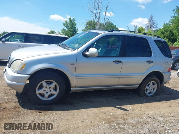 2001 Mercedes-Benz M 320/430/500 with VIN 4JGAB54E71A284509, listed as a IAAI auction lot 42637984 with 183,496 mi miles and . Bid and sale history available at DreamBid. Image 14.