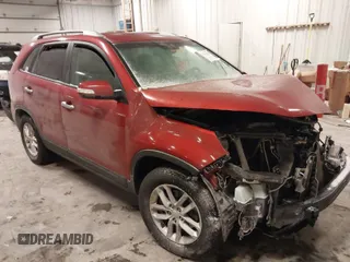2014 Kia Sorento LX with VIN 5XYKT3A6XEG492008, listed as a IAAI auction lot 41559353 with 231,259 mi miles. Bid and sale history available at carsss.com. Image 1.