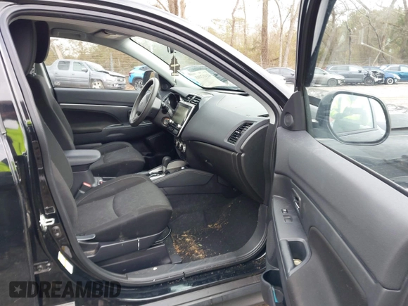 2020 Mitsubishi Outlander Sport ES 2.0 with VIN JA4AR3AU9LU004505, listed as a IAAI auction lot 41412103 with 69,606 mi miles. Bid and sale history available at carsss.com. Image 5.