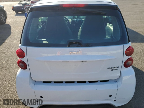 2016 Smart fortwo Passion with VIN WMEEJ9AA7GK842929, listed as a Copart auction lot 77001654 with 47,940 mi miles and Clean title. Bid and sale history available at DreamBid. Image 10.