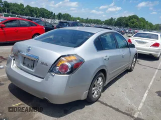 2011 Nissan Altima SL with VIN 1N4AL2AP3BC184442, listed as a IAAI auction lot 42548002 with 198,513 mi miles and . Bid and sale history available at DreamBid. Image 4.