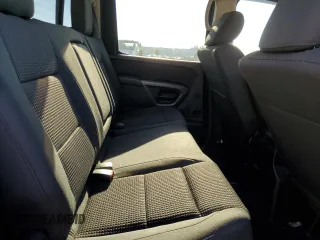2015 Nissan Titan SV z VIN 1N6BA0ED7FN506693, wystawiony jako Copart lot #72467303 z przebiegiem 46 260 mil mil oraz Szkoda całkowita • Salvage title. Historia ofert i sprzedaży dostępna na DreamBid. Obrazek 10.