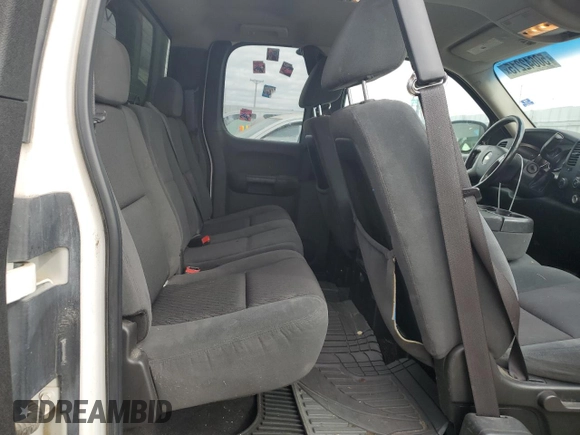2009 Chevrolet Silverado 1500 LT with VIN 1GCEK29J89E128347, listed as a Copart auction lot 50642215 with 228,563 mi miles and Salvage Title. Bid and sale history available at carsss.com. Image 10.