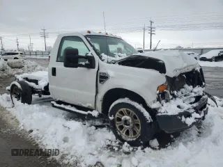 2008 Ford F-350 XL with VIN 1FDSF34518ED31999, listed as a Copart auction lot 43069015 with 274,981 mi miles and Salvage Title. Bid and sale history available at DreamBid. Image 4.