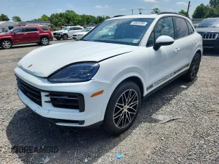 2024 Porsche Cayenne with VIN WP1AA2AY8RDA04447, listed as a Copart auction lot 63824395 with 17,781 mi miles and Salvage title. Bid and sale history available at DreamBid. Image 1.