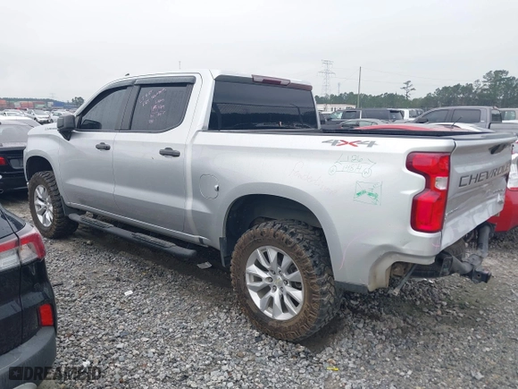 2021 Chevrolet Silverado 1500 Custom with VIN 3GCPYBEK5MG162138, listed as a IAAI auction lot 40882386 with 104,537 mi miles. Bid and sale history available at carsss.com. Image 14.