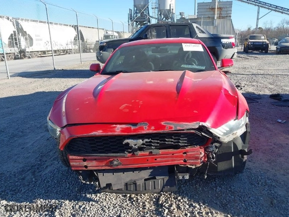 2015 Ford Mustang EcoBoost with VIN 1FA6P8TH2F5411360, listed as a IAAI auction lot 41672092 with 83,275 mi miles. Bid and sale history available at carsss.com. Image 13.