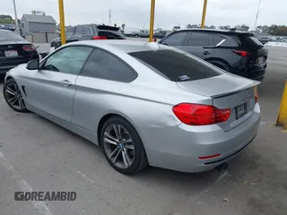 2015 BMW 4 Series 428i z VIN WBA3N7C50FK222398, wystawiony jako IAAI lot #42211723 z przebiegiem 149 853 mil mil oraz . Historia ofert i sprzedaży dostępna na DreamBid. Obrazek 3.