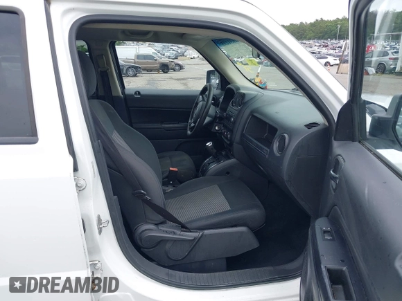 2012 Jeep Patriot Sport with VIN 1C4NJPBA1CD687312, listed as a IAAI auction lot 42651235 with 122,206 mi miles and . Bid and sale history available at DreamBid. Image 5.